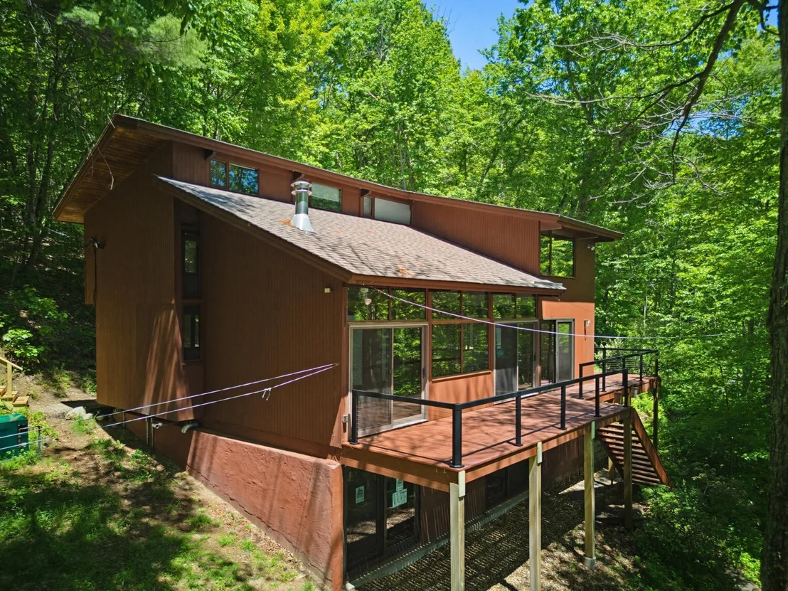 Photo of 18 Treehouse