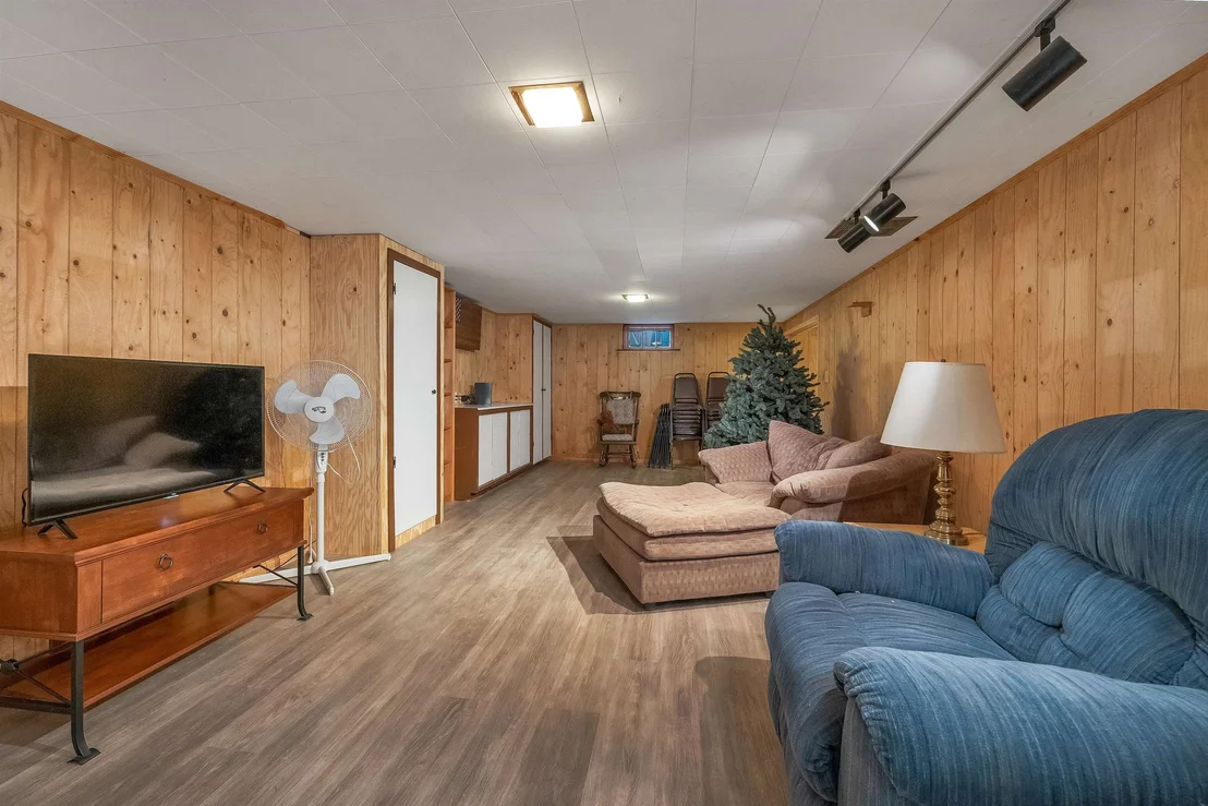 Photo of 21 Acton
