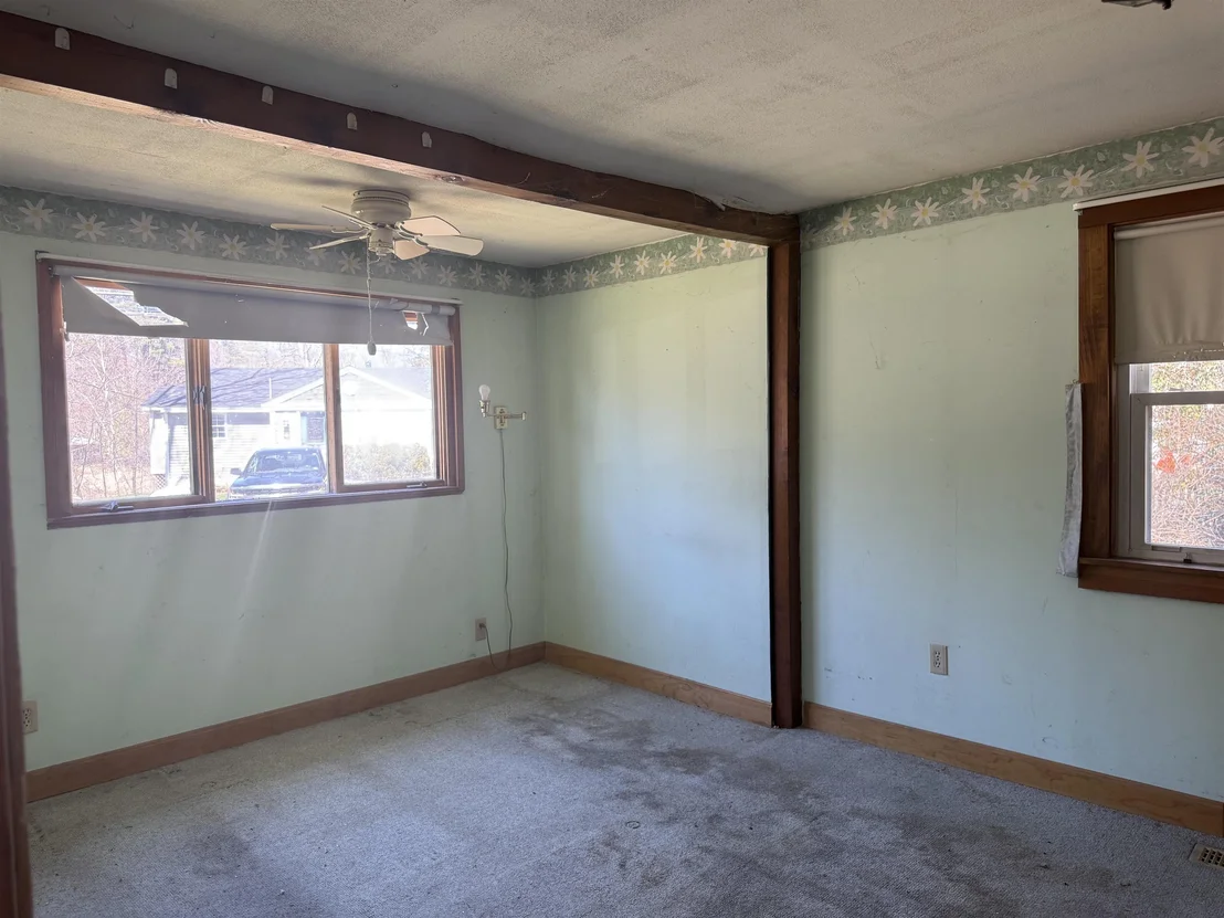 Photo of 40 Riverside