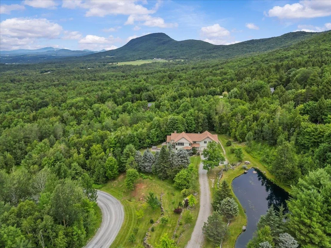 Photo of 340 Worcester Ridge