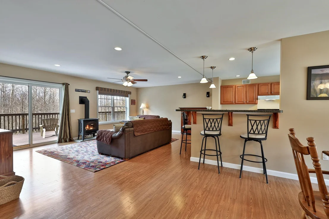 Photo of Unit A at 175 Overbrook