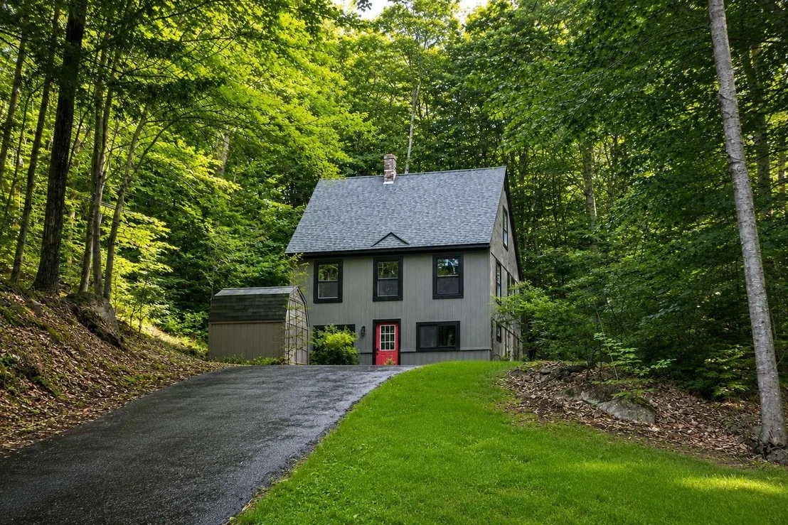 Photo of 149 Alpstrausse