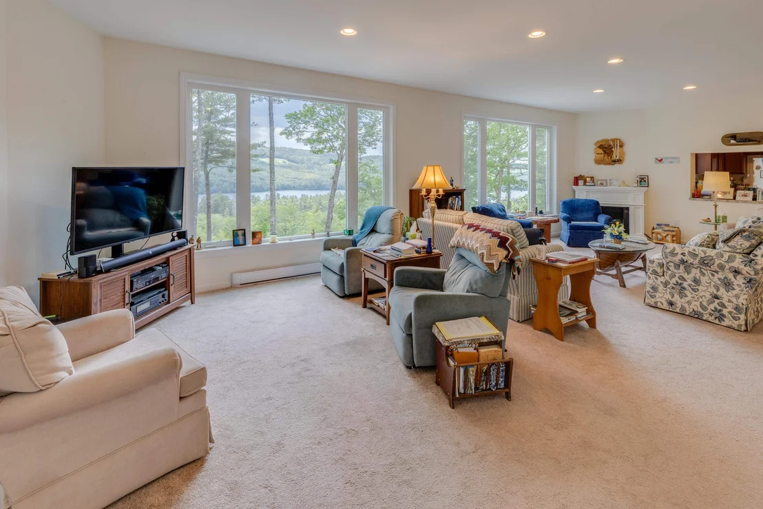 Photo of 11 Sebec