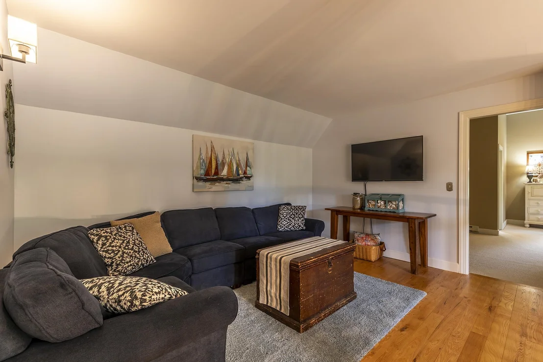 Photo of 136 Yeaw