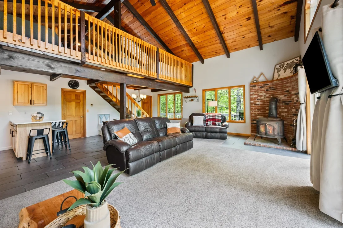 Photo of 275 Glen Ledge