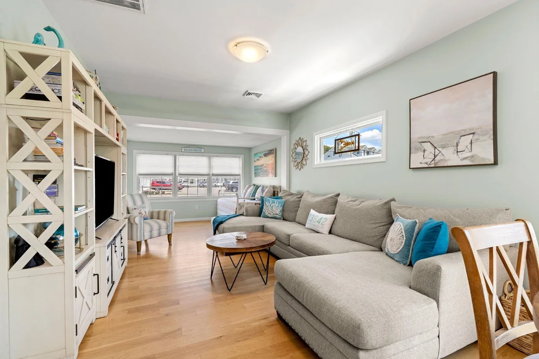 Photo of 527 Ocean