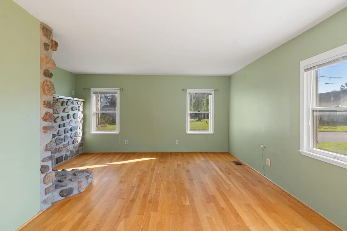 Photo of 30 Pine