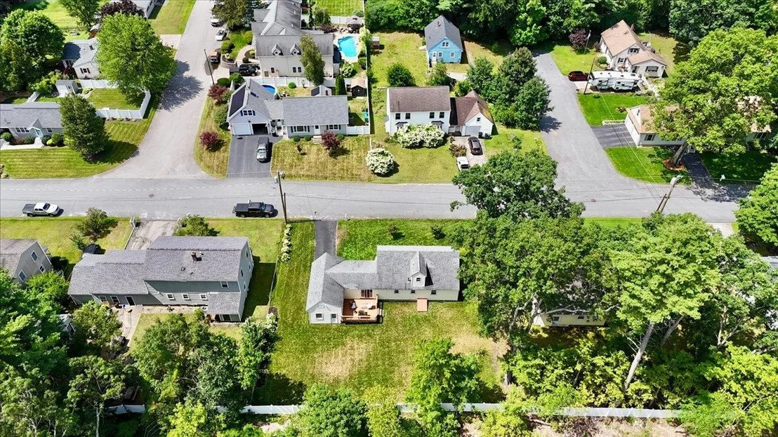 Photo of 7 Hideaway