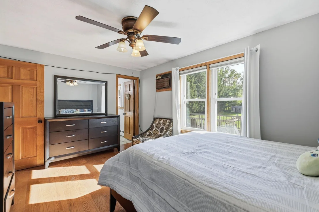 Photo of 12 Constance