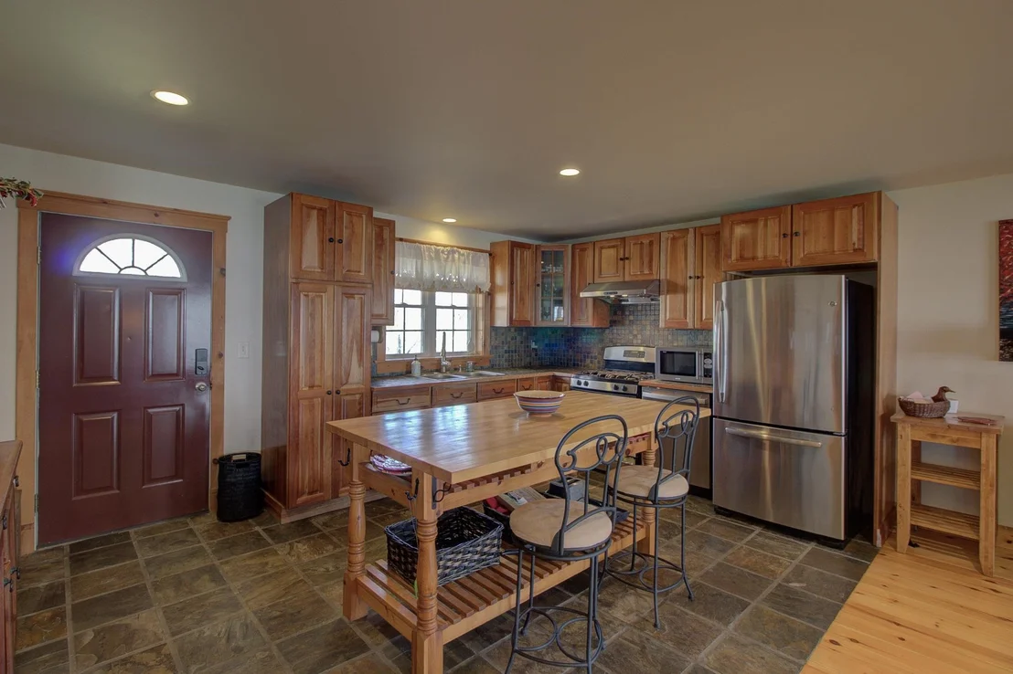 Photo of 23 Mud Point South