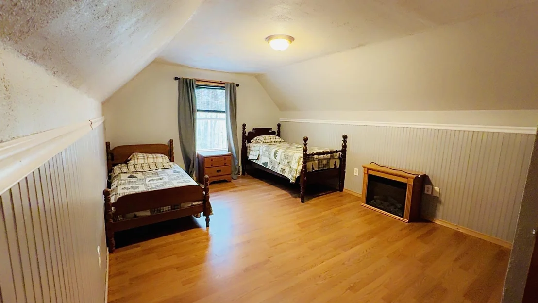 Photo of 648 Tigola
