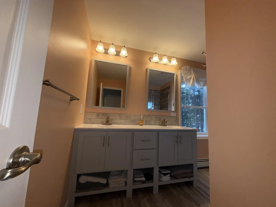 Photo of 103 Corno