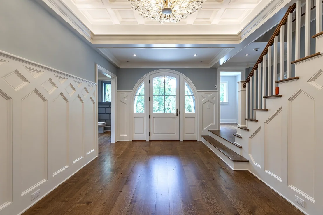 Photo of 551 West Fields