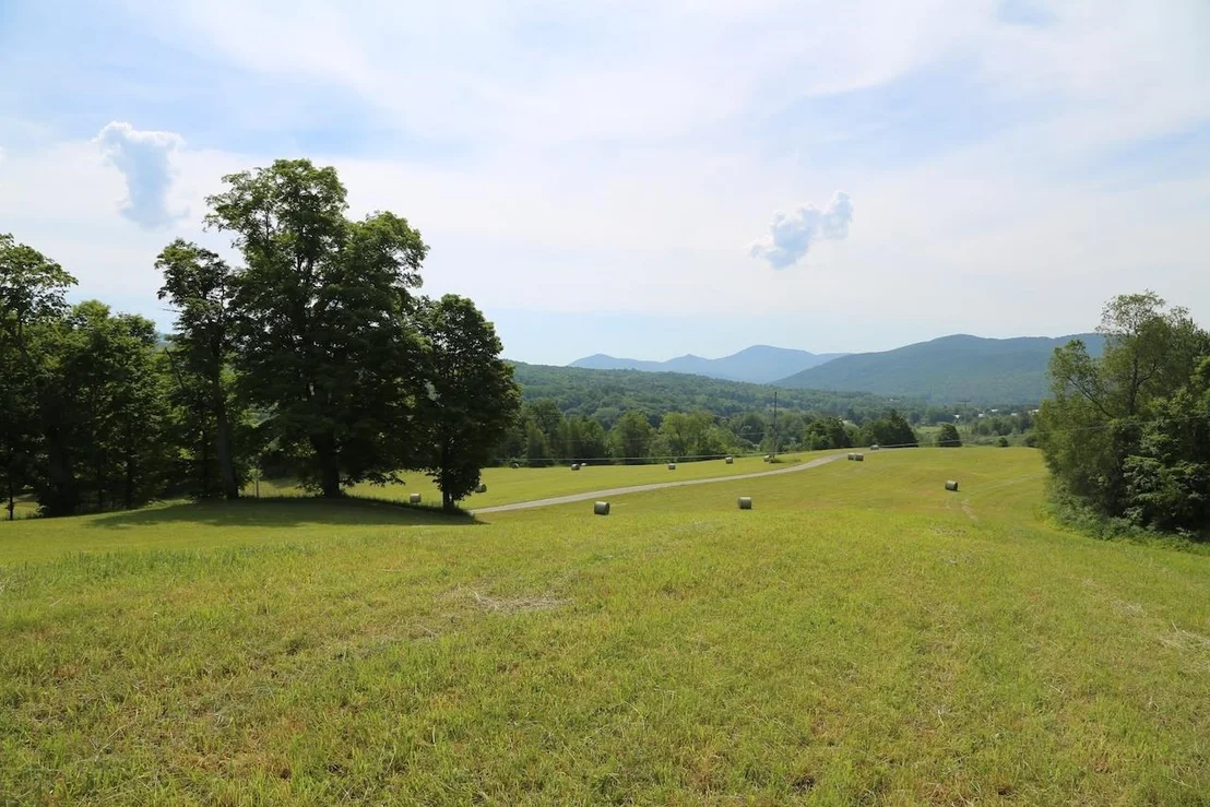 Photo of 487 VT Route 15