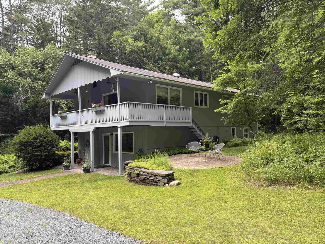 Photo of 301 Neal