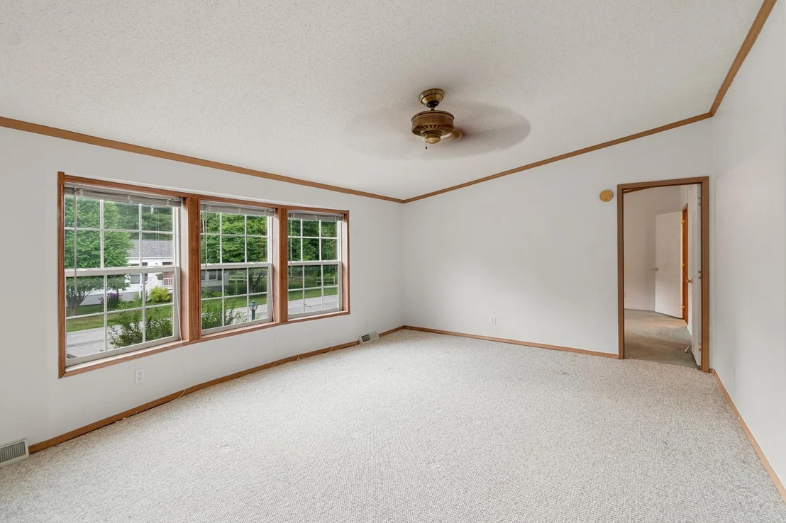 Photo of 611 Meadowbend