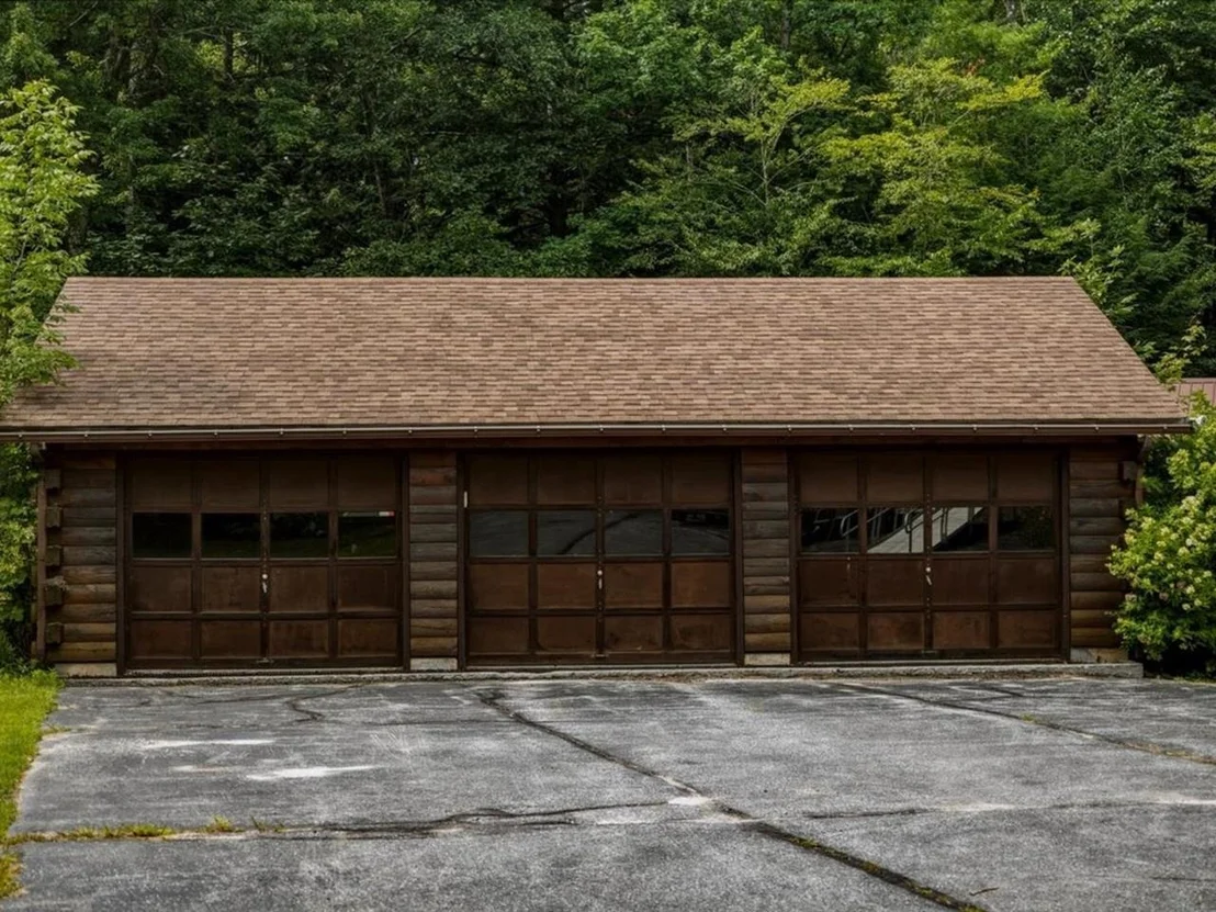 Photo of 709 West Milton