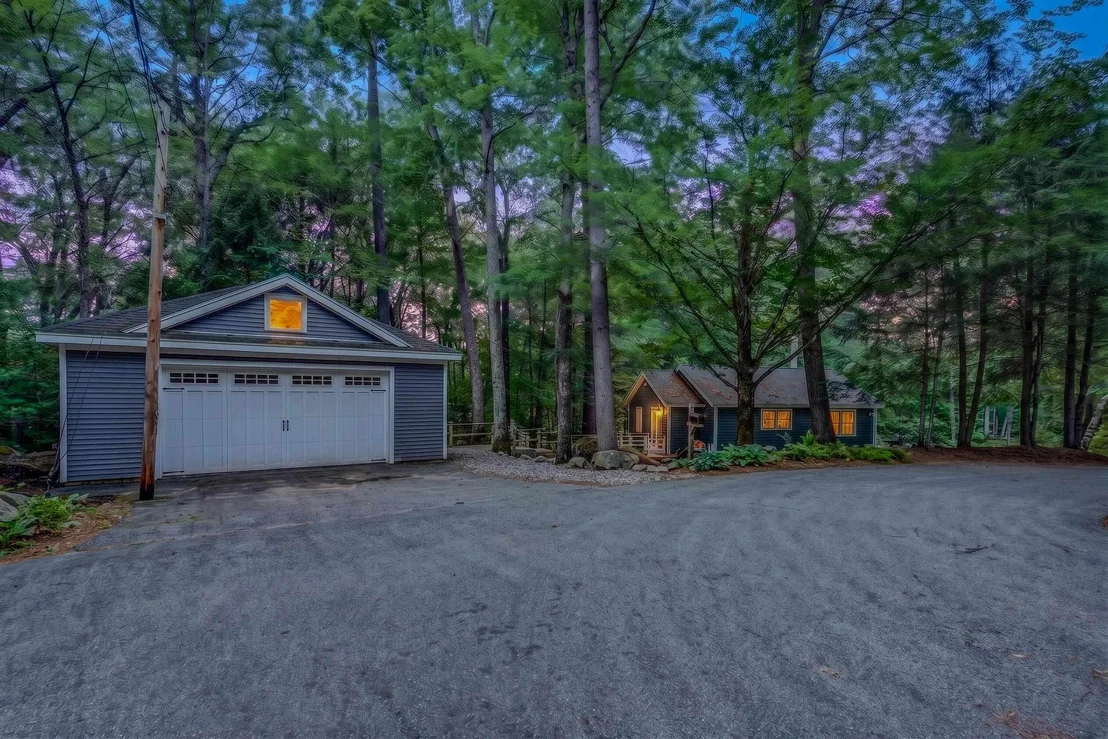 Photo of 32 Stoney Brook
