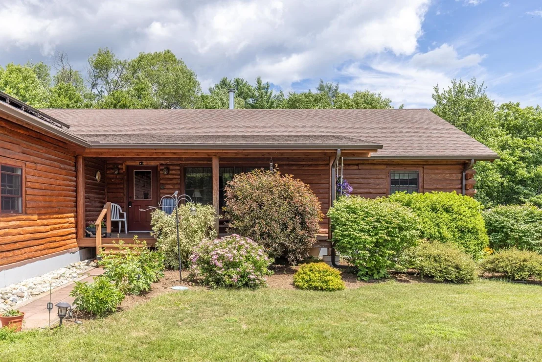 Photo of 611 Whitcomb Island