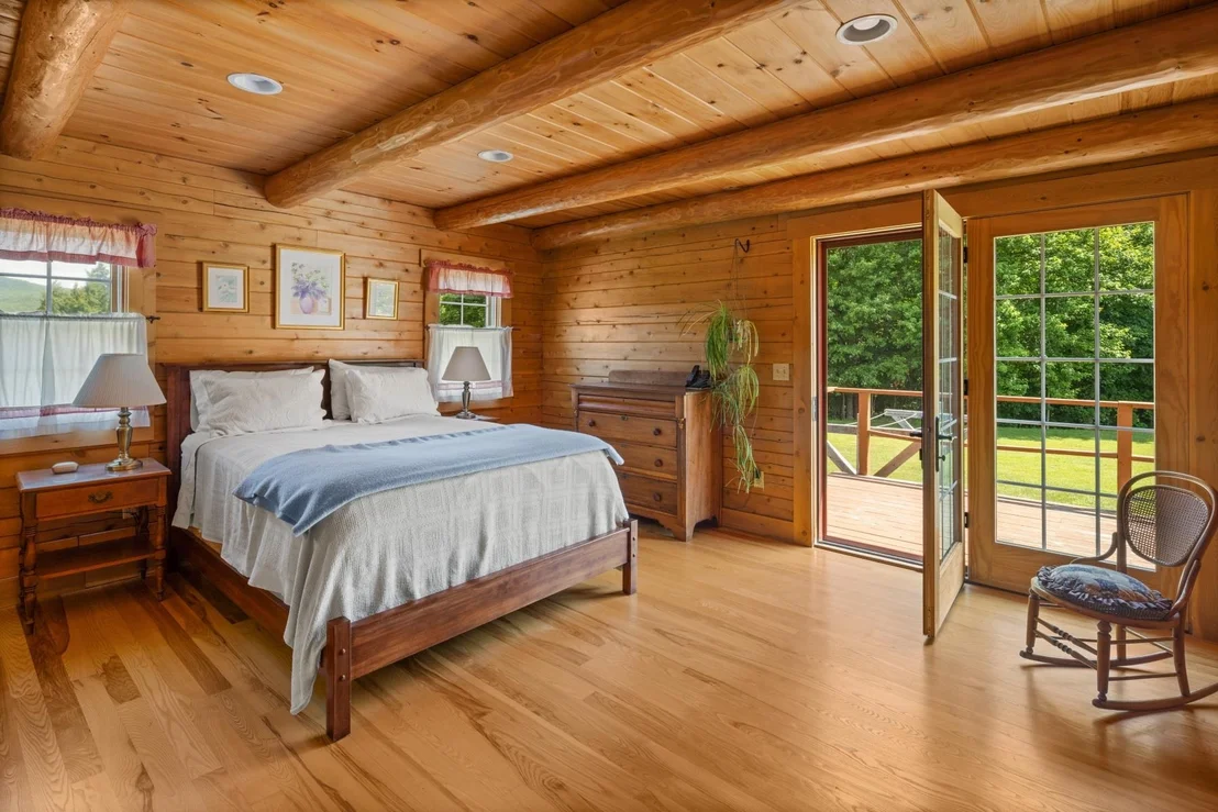 Photo of 611 Whitcomb Island