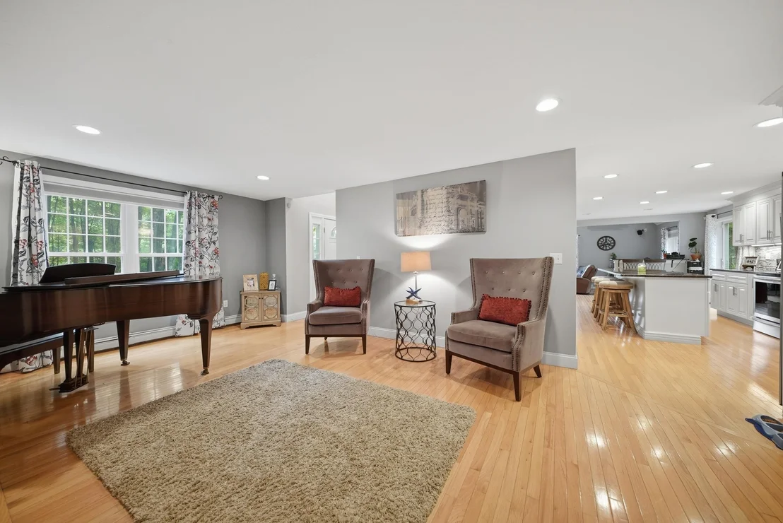 Photo of 17 Laurel