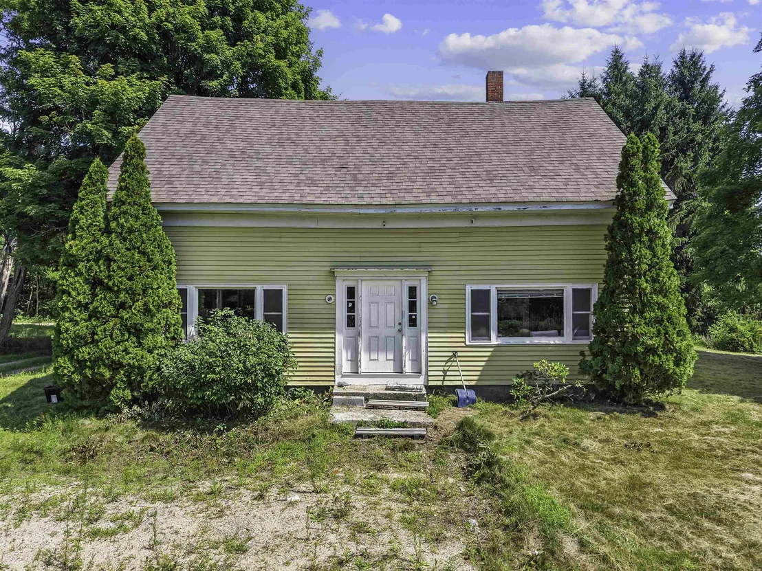 Photo of 385 Burnham Intervale