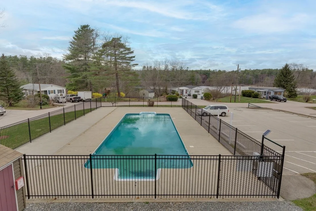 Photo of 4 Clovercrest