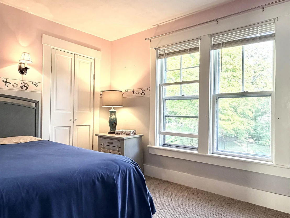 Photo of 34 Edgewood