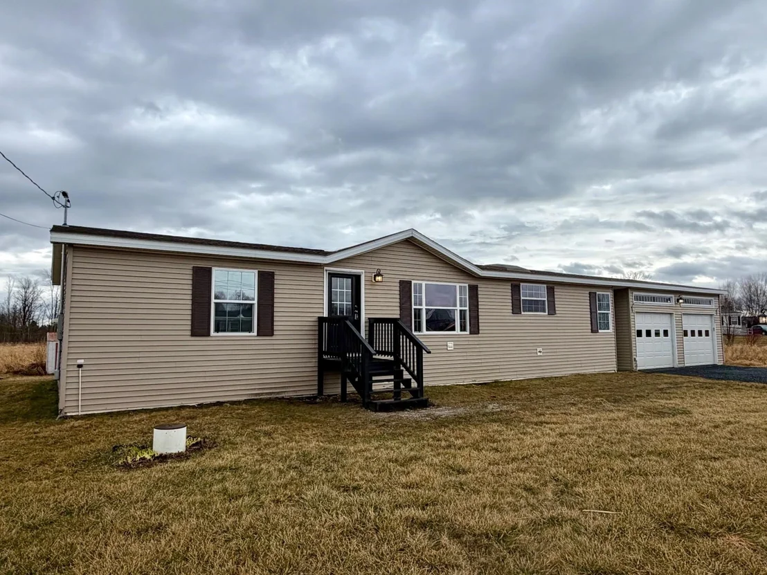Photo of 111 Deso