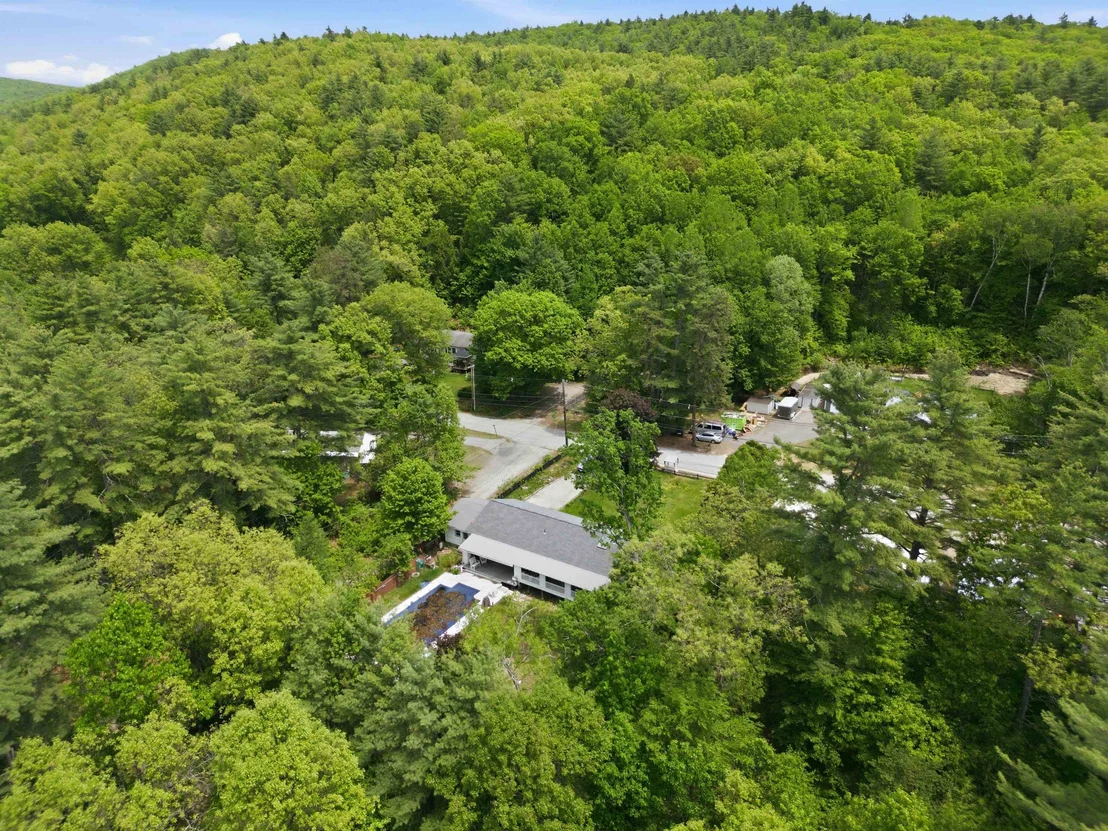 Photo of 219 Plain