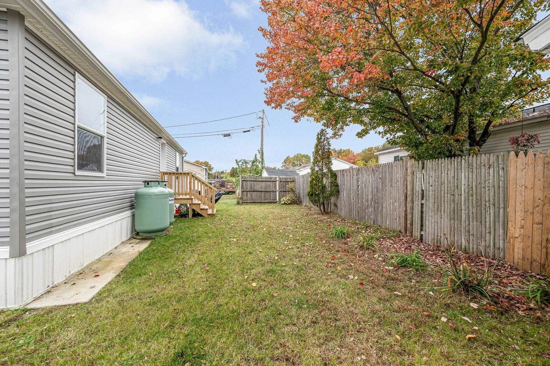Photo of 41 B