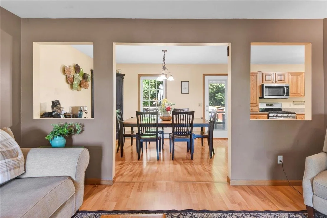 Photo of 99 Overlake