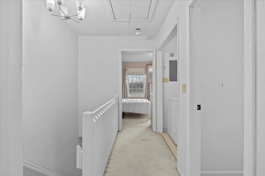 Photo of 433 Westview