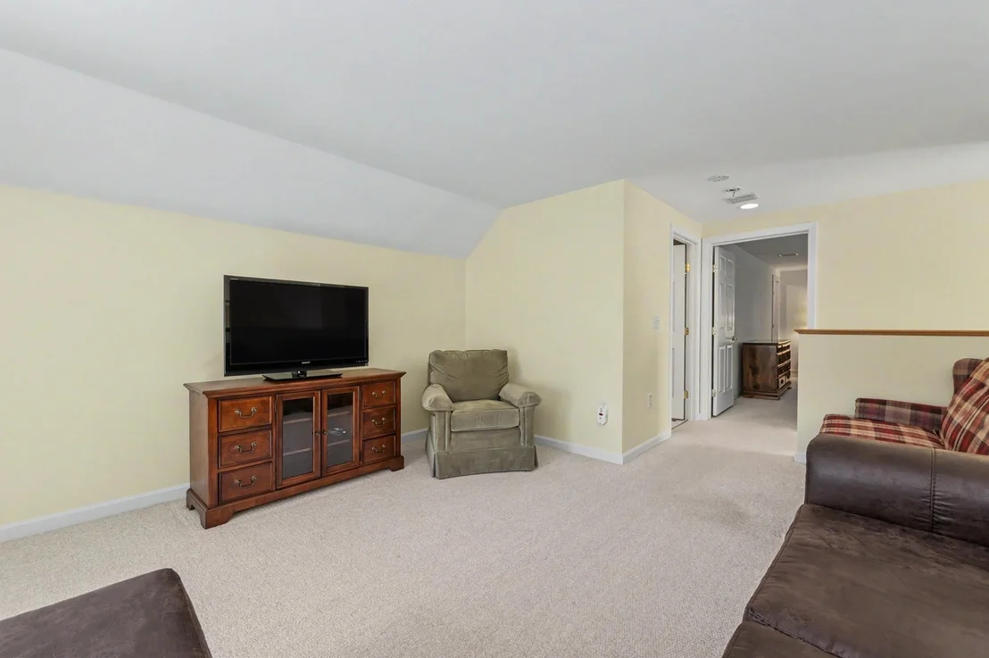 Photo of 143 Hampton