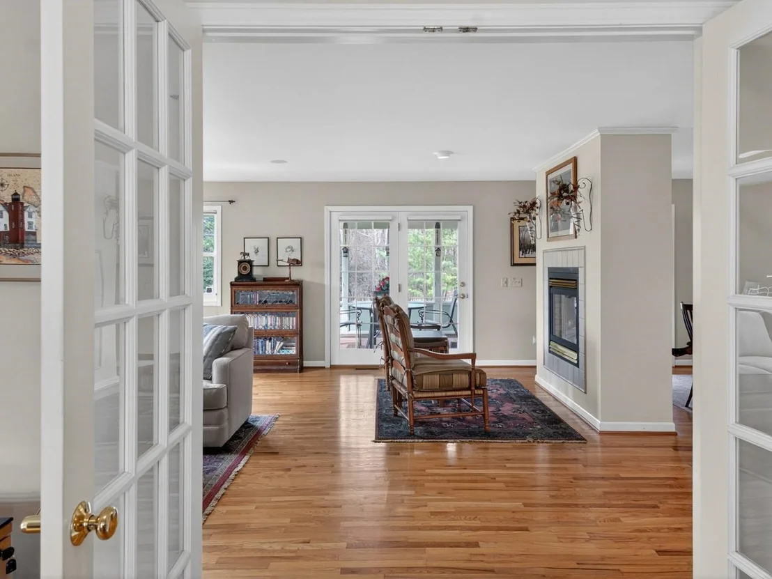 Photo of 79 Featherbed