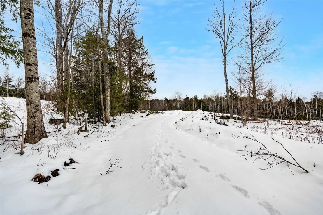 Photo of 00 Ragged Mt.