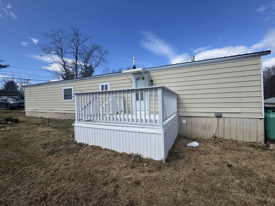 Photo of 153 Leavitt