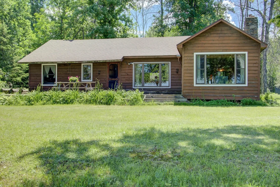 Photo of 135 Savage Point North