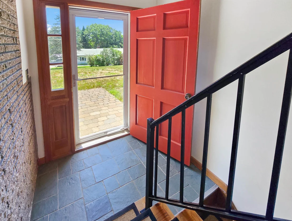 Photo of 6 Juniper Hill