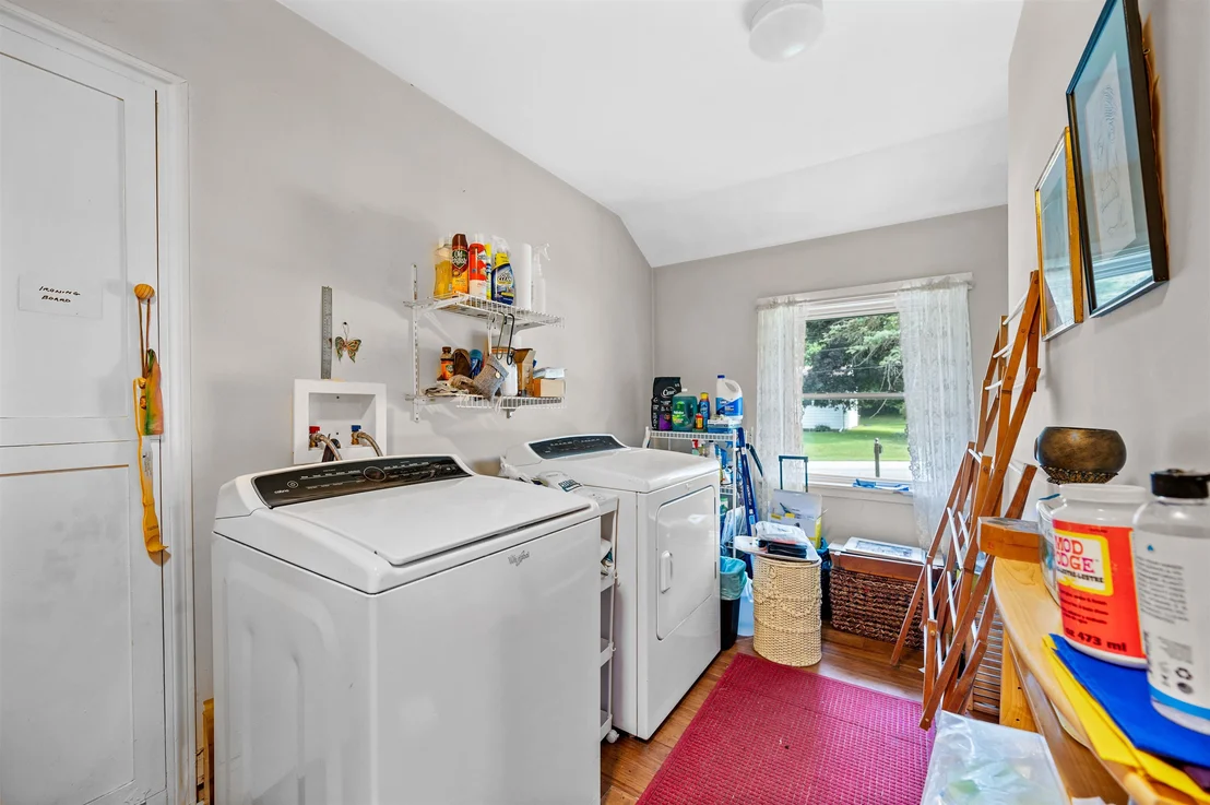 Photo of 12 Veeder