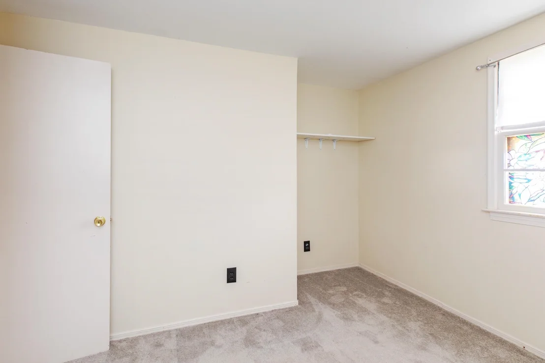 Photo of 19 Tucker