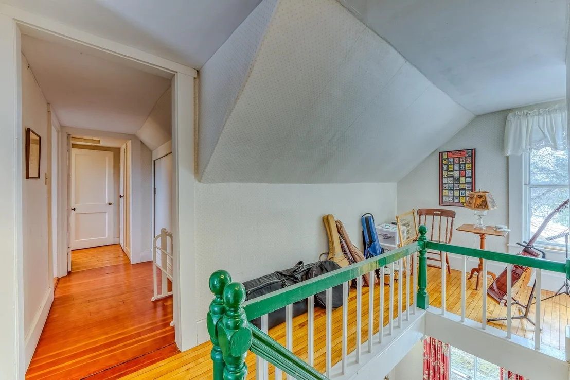 Photo of 249 Mountain View