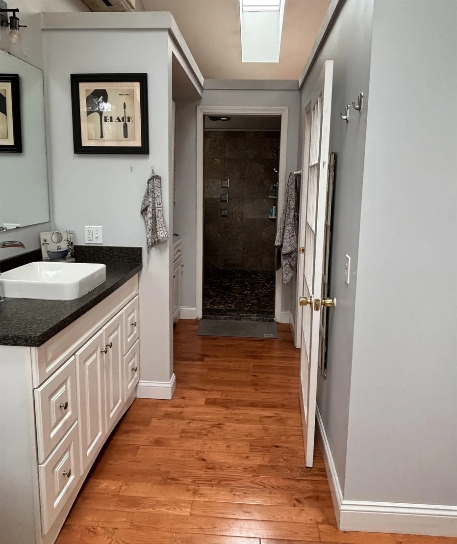 Photo of 87 Juniper