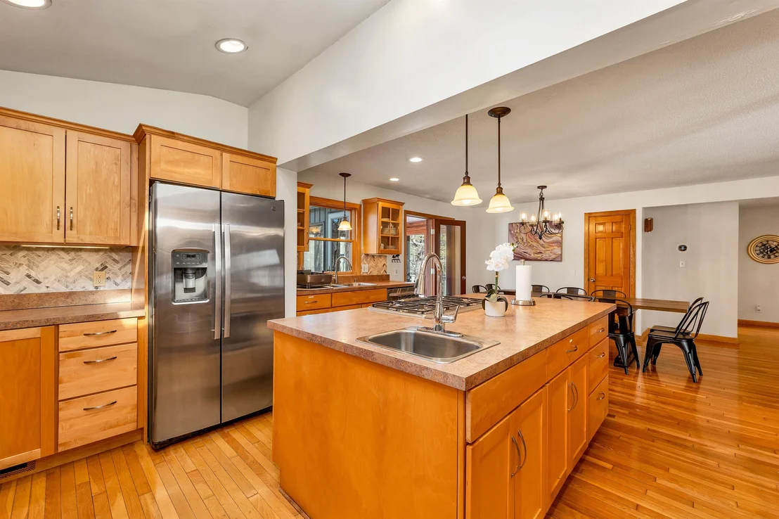 Photo of 35 Valley