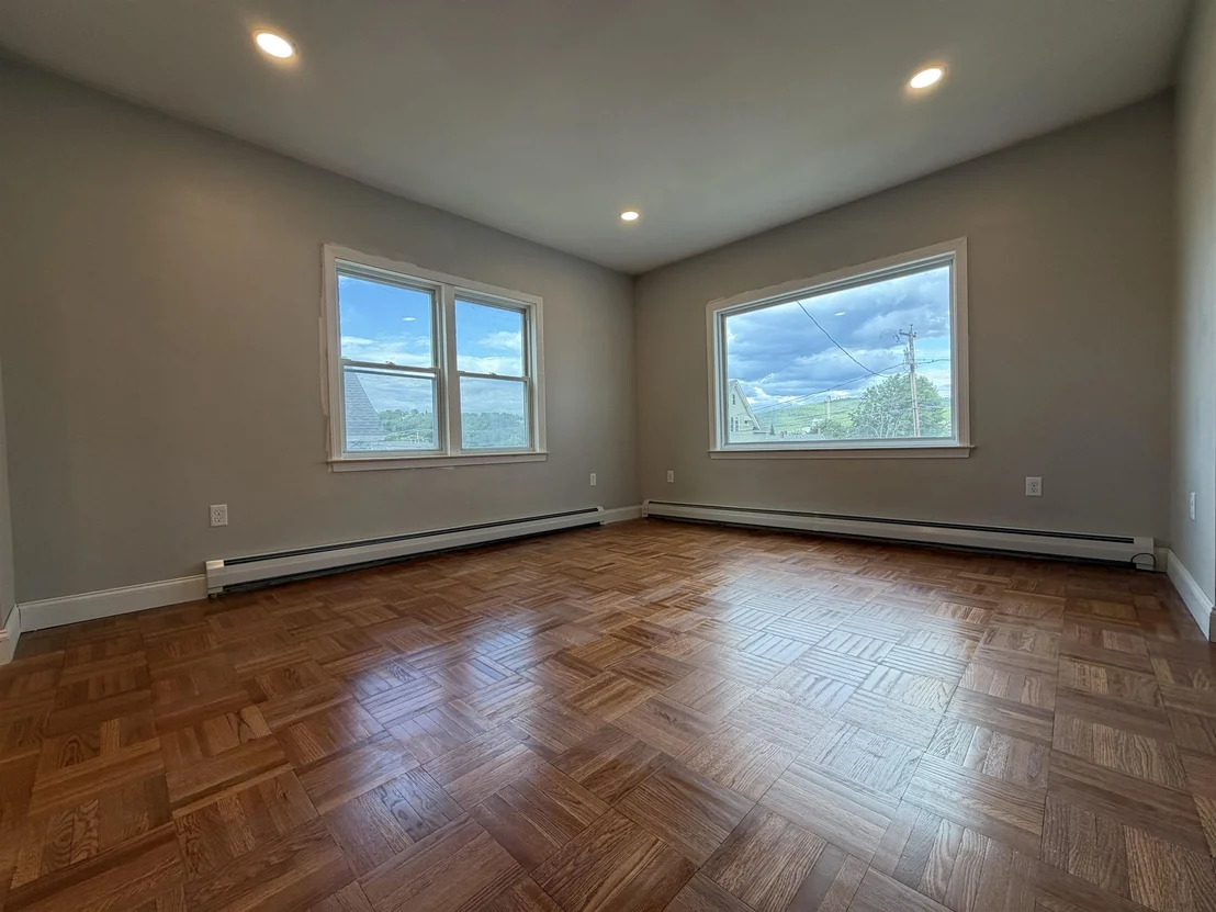 Photo of 723 Third
