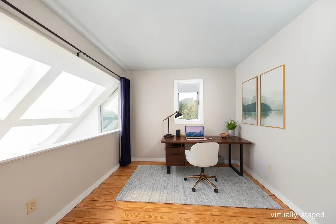 Photo of 2744 Danby Mountain