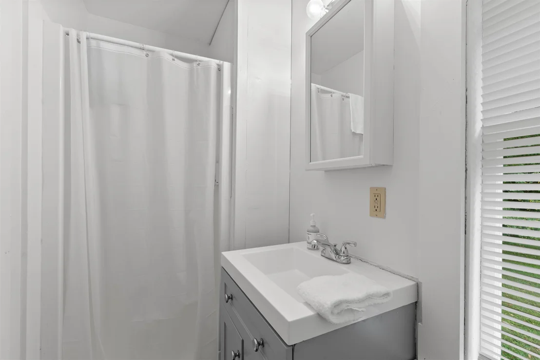 Photo of 591 White Mountain