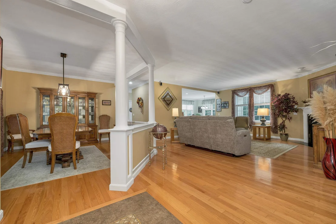 Photo of 112 Pinecrest