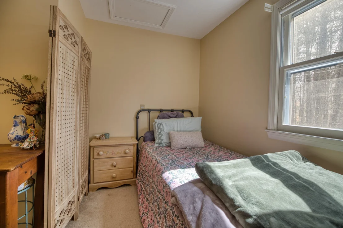 Photo of 11 Robin Acres