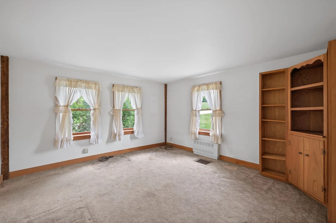 Photo of 2245 Burrington Hill